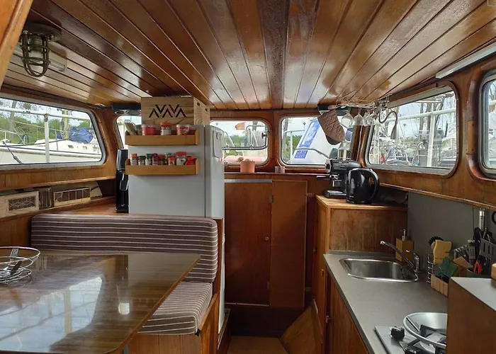 Úszó hotel Bateau Maxence Ouistreham